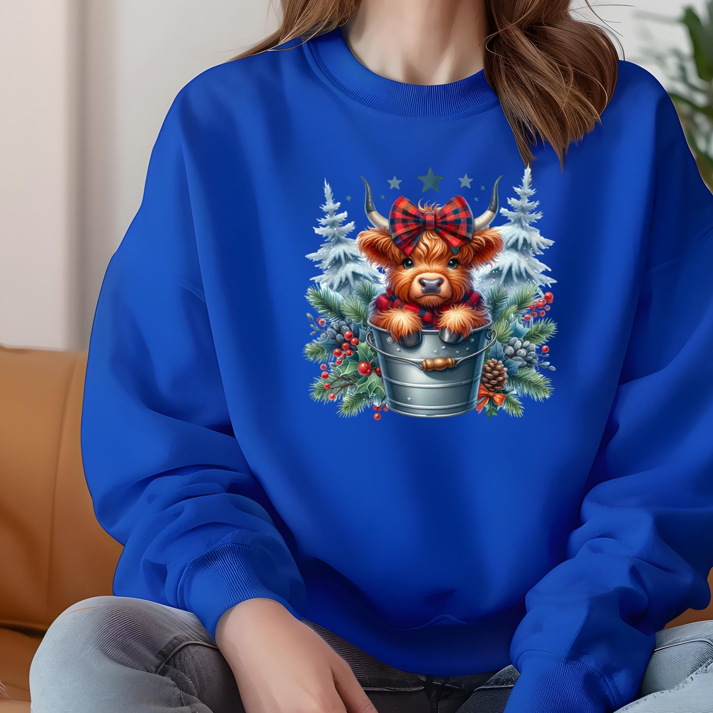 Highland Cow Christmas Sweatshirt: Cozy Farm Animal Holiday Pullover