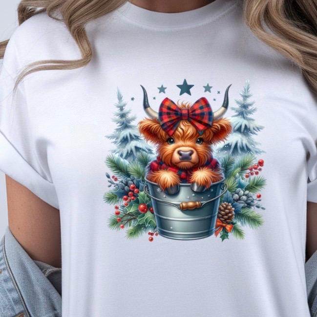 Highland Cow Christmas Sweatshirt or Shirt : Cozy Farm Animal Holiday Pullover